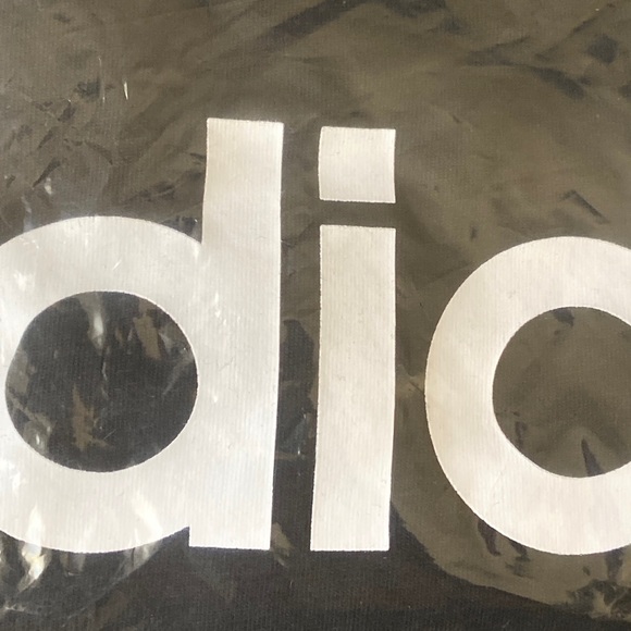 Men's adidas Essentials Embroidered Linear Logo Tee- Black - Picture 5 of 11